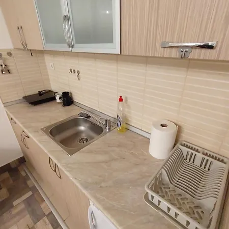 아파트 Kitanovic 2 *